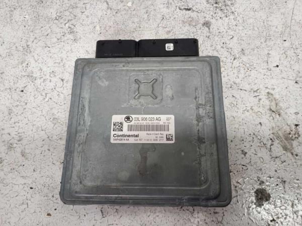 BOITIER MOTEUR VW/AUDI/SEAT/SKODA - Vue 1